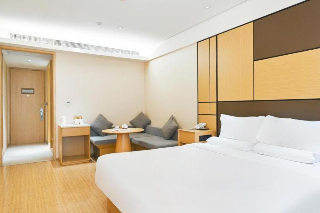 Ji Hotel Shanghai Hongqiao Yan'An XI Road Extérieur photo