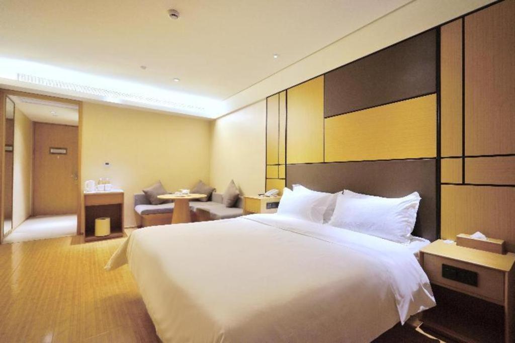 Ji Hotel Shanghai Hongqiao Yan'An XI Road Extérieur photo