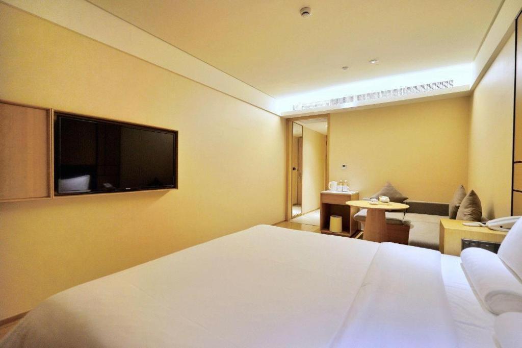 Ji Hotel Shanghai Hongqiao Yan'An XI Road Extérieur photo