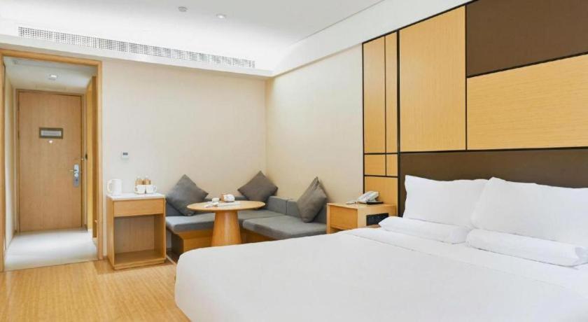 Ji Hotel Shanghai Hongqiao Yan'An XI Road Extérieur photo