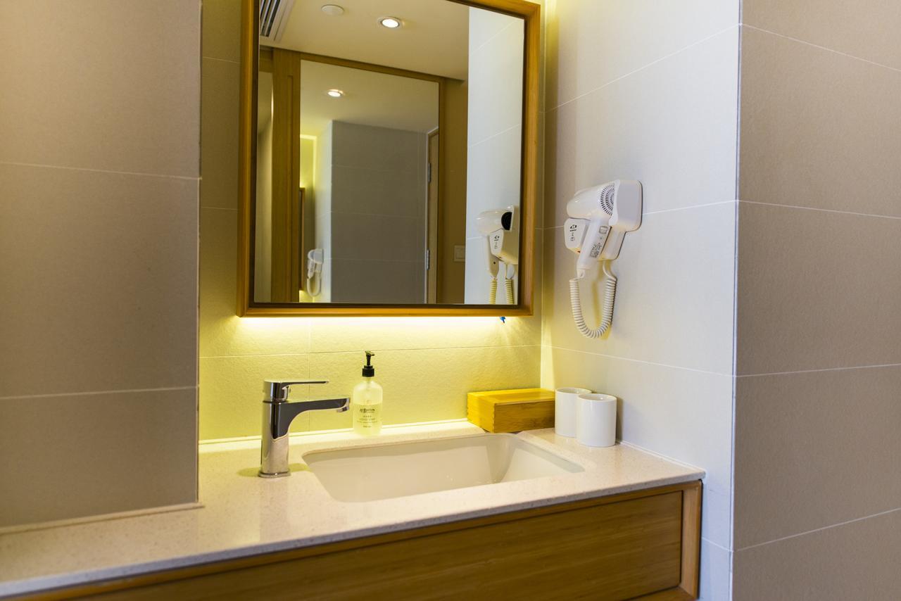 Ji Hotel Shanghai Hongqiao Yan'An XI Road Extérieur photo