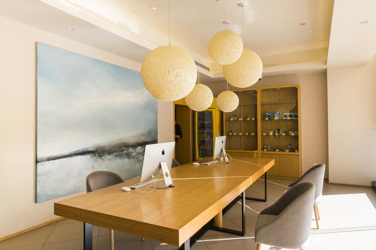 Ji Hotel Shanghai Hongqiao Yan'An XI Road Extérieur photo