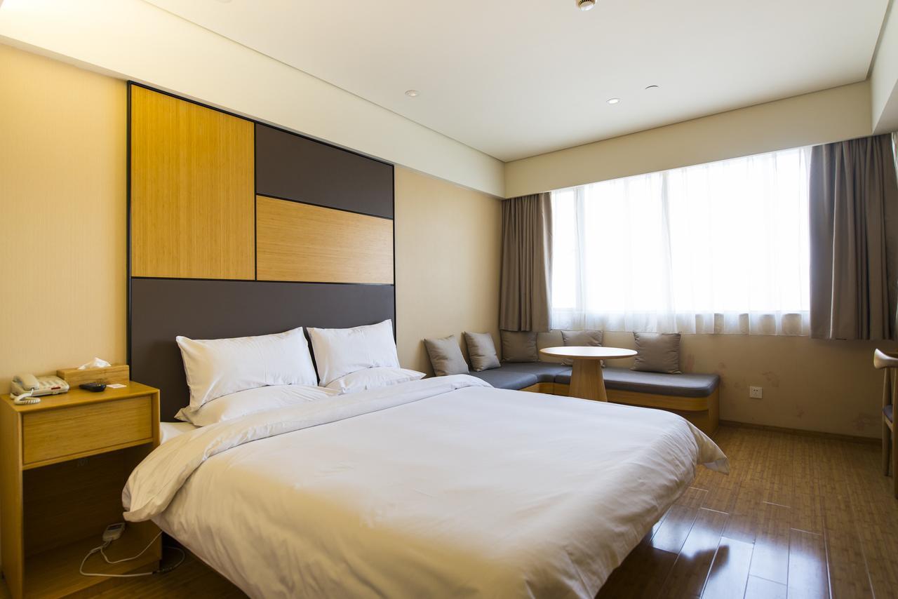 Ji Hotel Shanghai Hongqiao Yan'An XI Road Extérieur photo